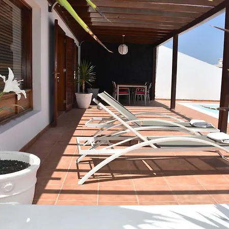 Happy Con Piscina Privada Villa *