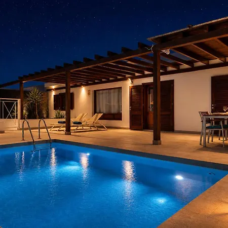 Happy Con Piscina Privada Villa