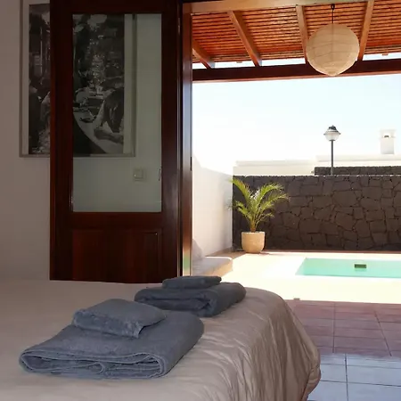 Happy Con Piscina Privada Villa *
