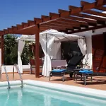 Happy Con Piscina Privada Βίλα